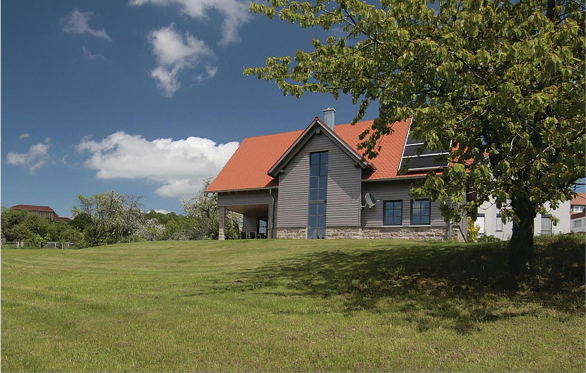 Cozy Home In Schillingsfuerst With Kitchen Exterior foto